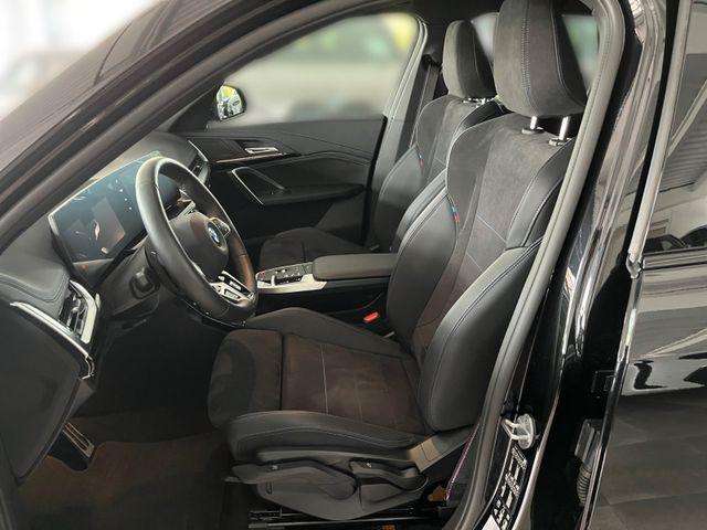 Fahrzeugbild eines BMW X1