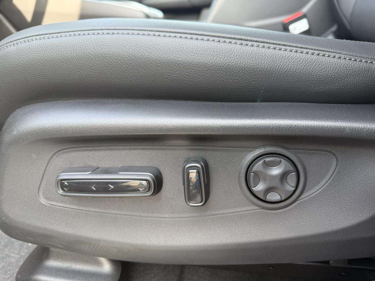 Fahrzeugbild eines Honda CR-V