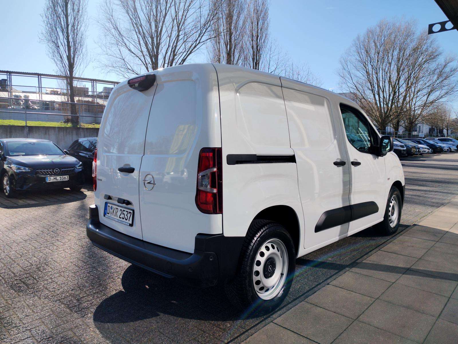 Fahrzeugbild eines Opel Combo