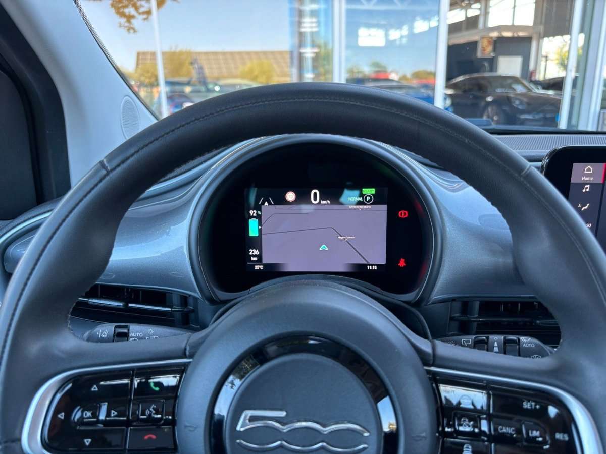 Fahrzeugbild eines Fiat 500