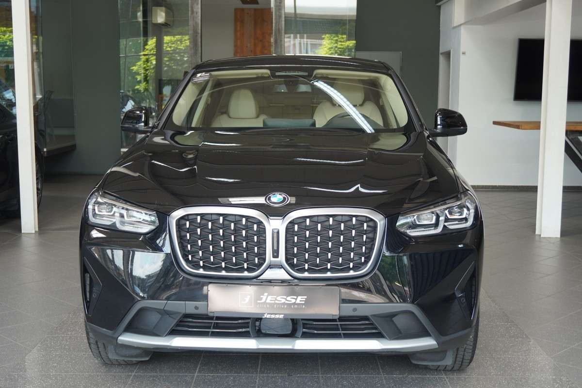 Fahrzeugbild eines BMW X4