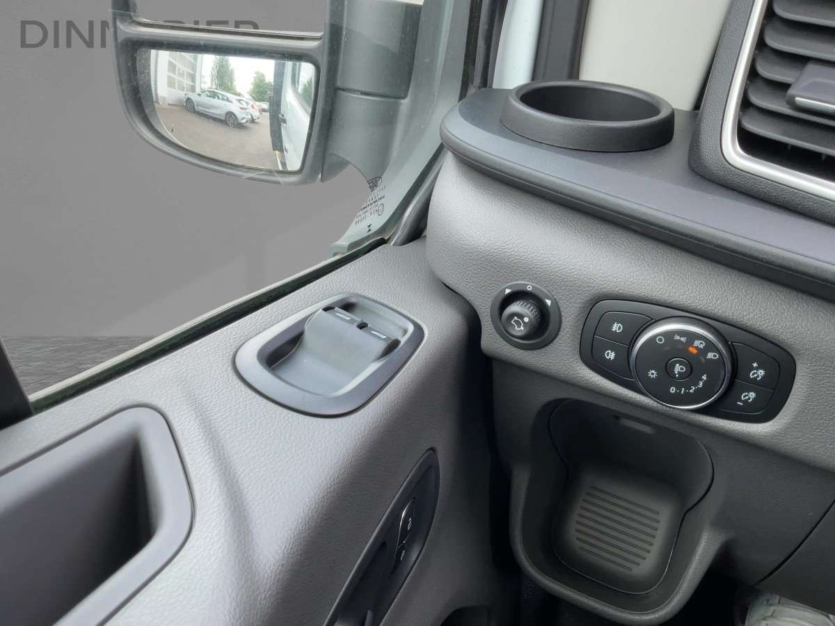 Fahrzeugbild eines Ford Transit