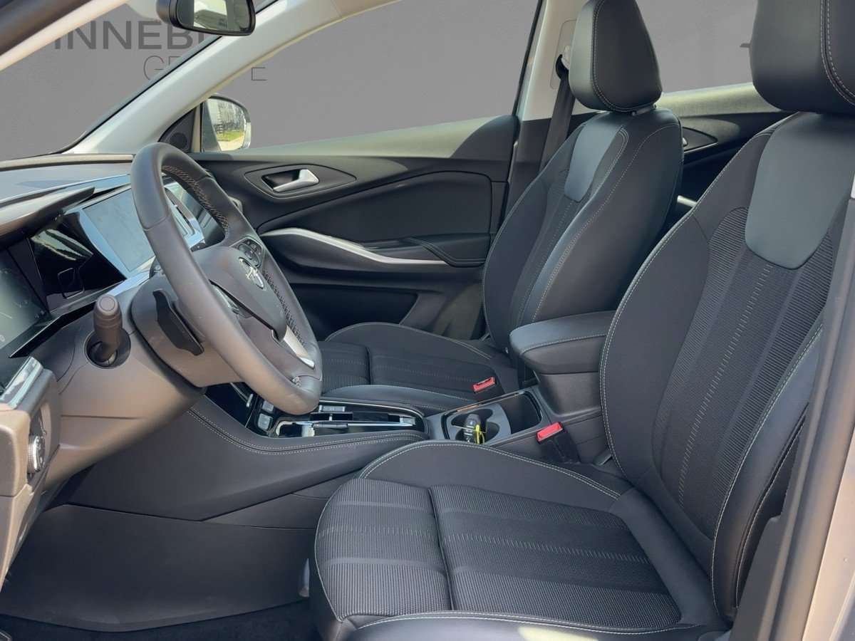 Fahrzeugbild eines Opel Grandland X