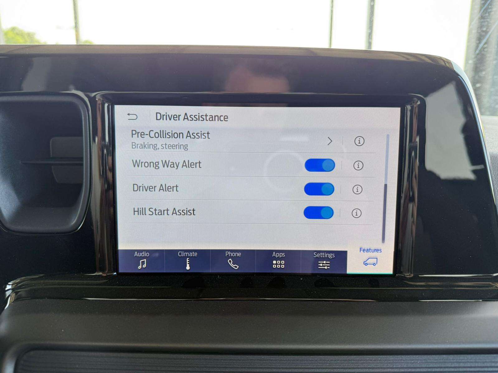 Fahrzeugbild eines Ford Tourneo Courier