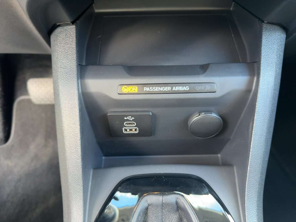 Fahrzeugbild eines Ford Tourneo Courier