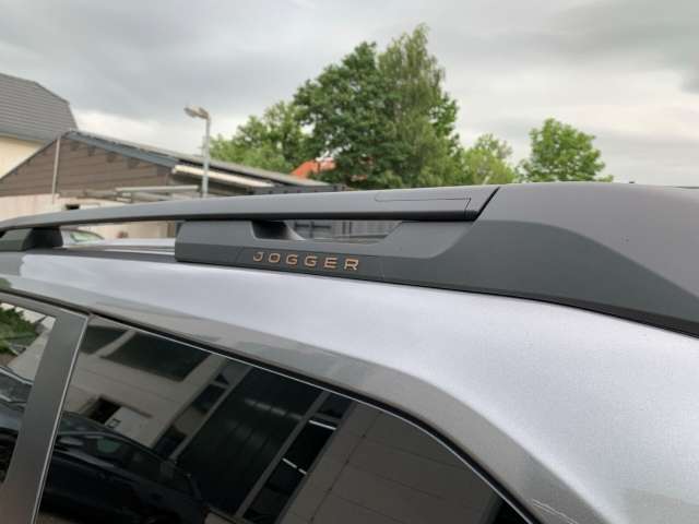 Fahrzeugbild eines Dacia Jogger
