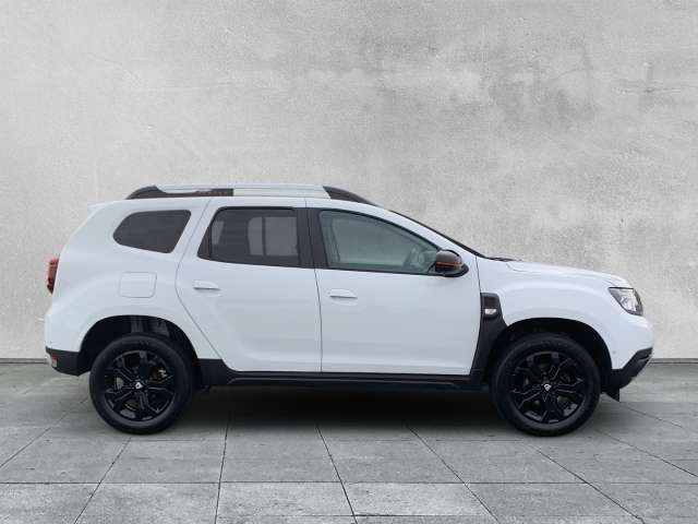 Fahrzeugbild eines Dacia Duster