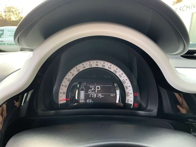 Fahrzeugbild eines Renault Twingo