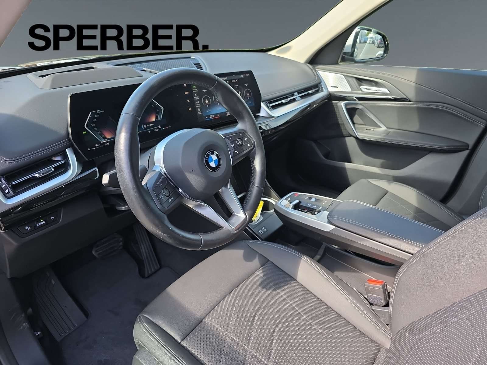 Fahrzeugbild eines BMW X1