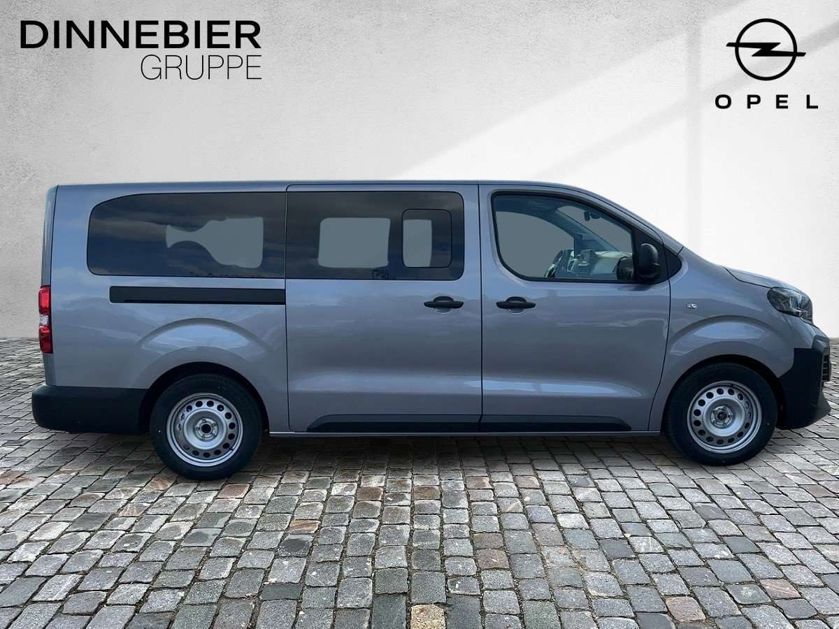 Fahrzeugbild eines Opel Vivaro