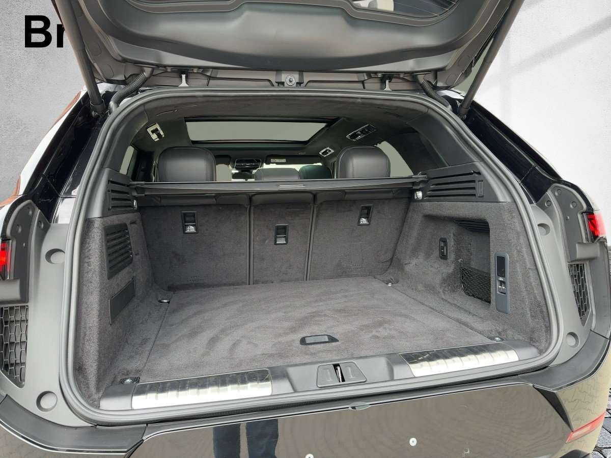Fahrzeugbild eines Land Rover Range Rover Sport