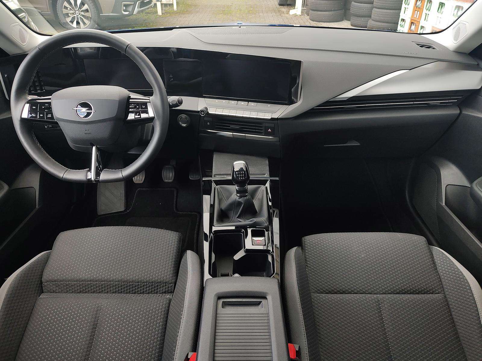 Fahrzeugbild eines Opel Astra