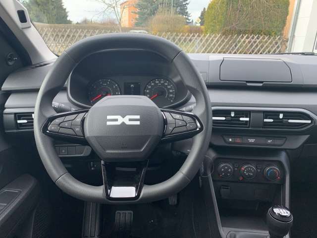 Fahrzeugbild eines Dacia Sandero