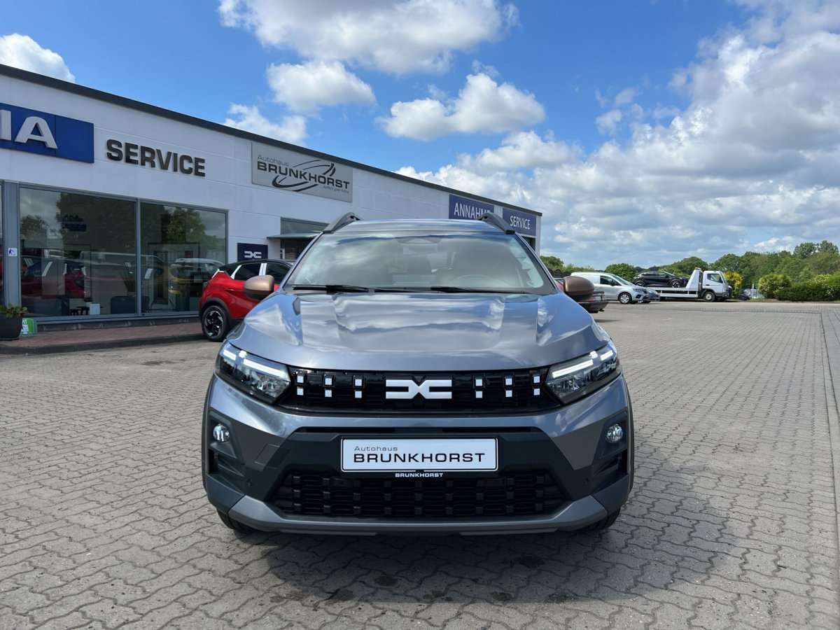 Fahrzeugbild eines Dacia Jogger