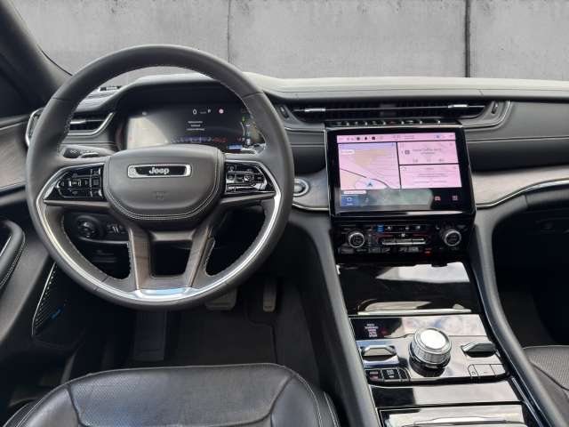 Fahrzeugbild eines Jeep Grand Cherokee