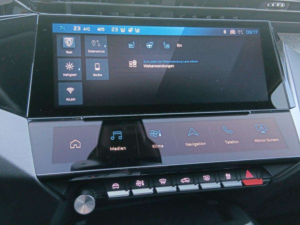 Fahrzeugbild eines Peugeot 408