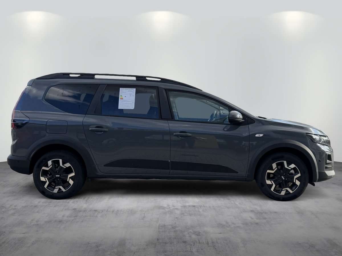 Fahrzeugbild eines Dacia Jogger