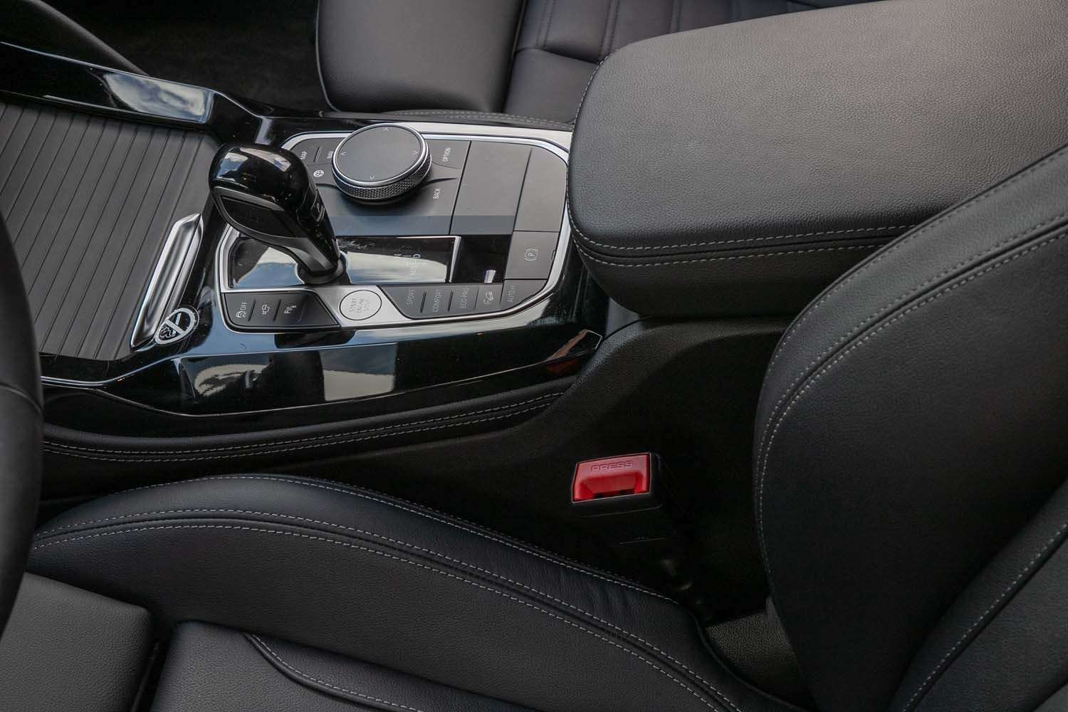 Fahrzeugbild eines BMW X4