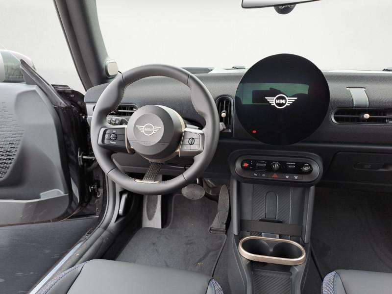 Fahrzeugbild eines MINI COOPER