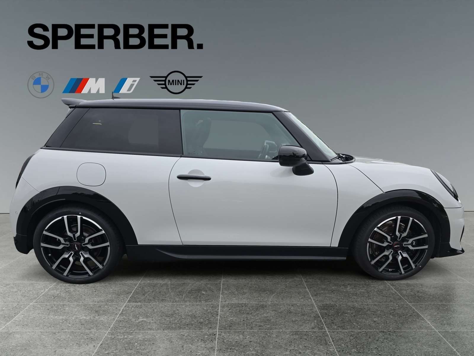 Fahrzeugbild eines MINI COOPER