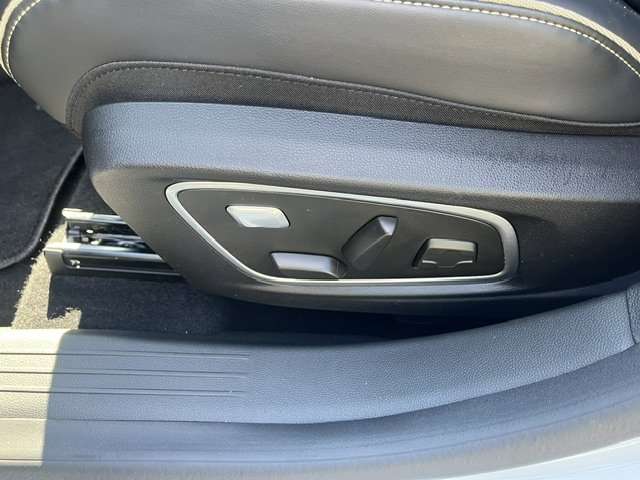 Fahrzeugbild eines Renault Austral