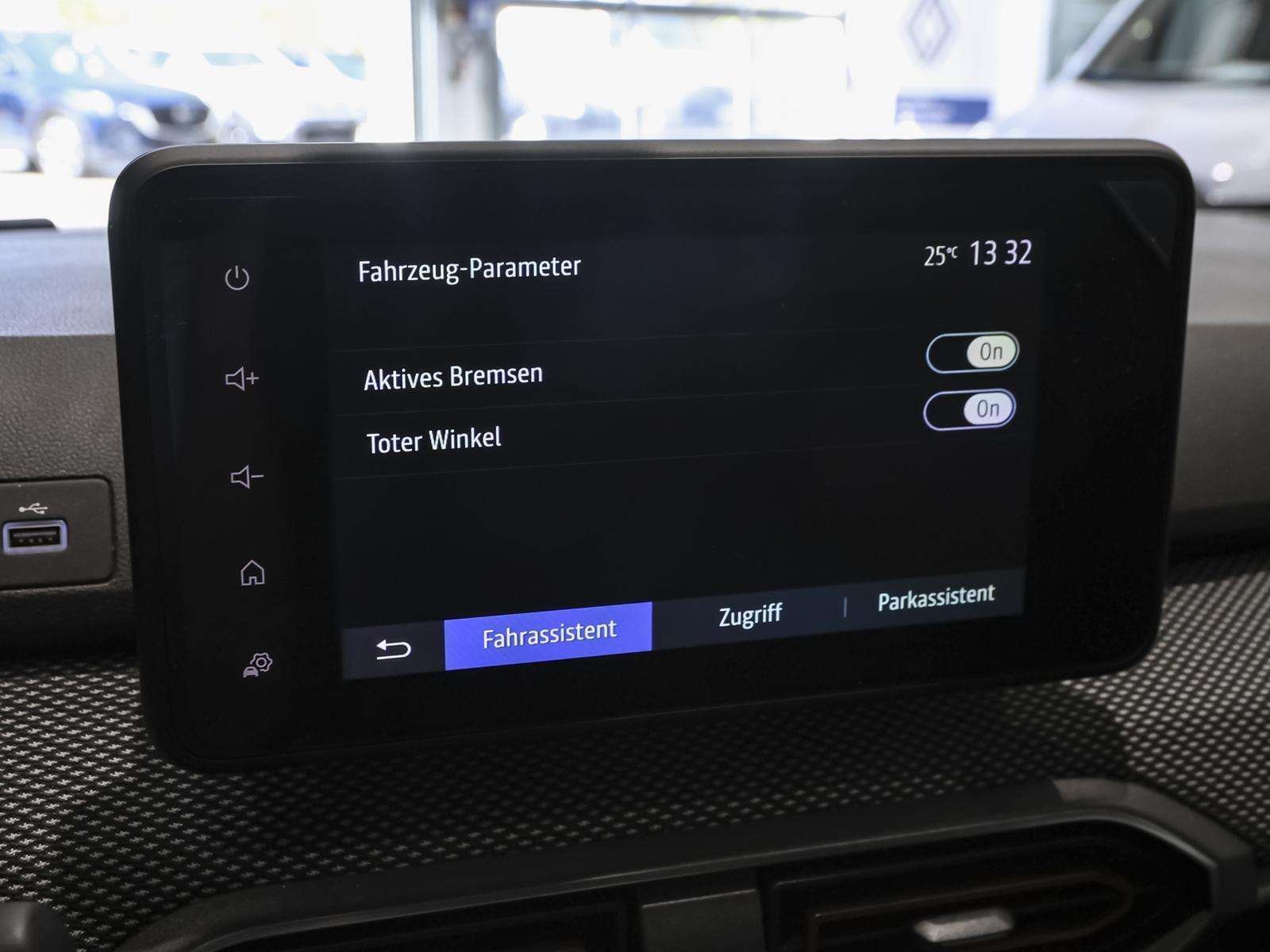 Fahrzeugbild eines Dacia Sandero