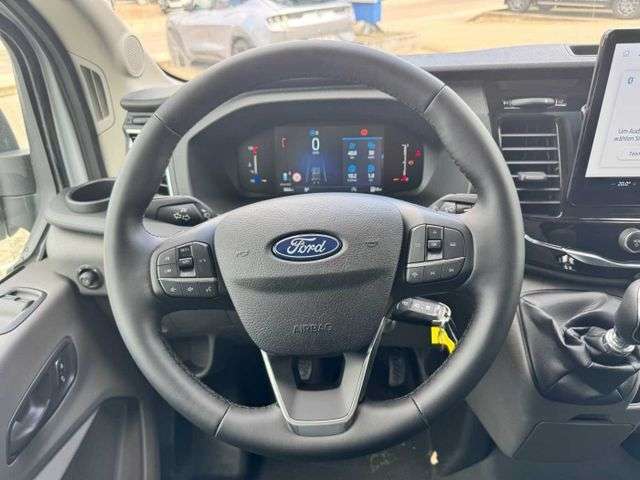 Fahrzeugbild eines Ford Transit
