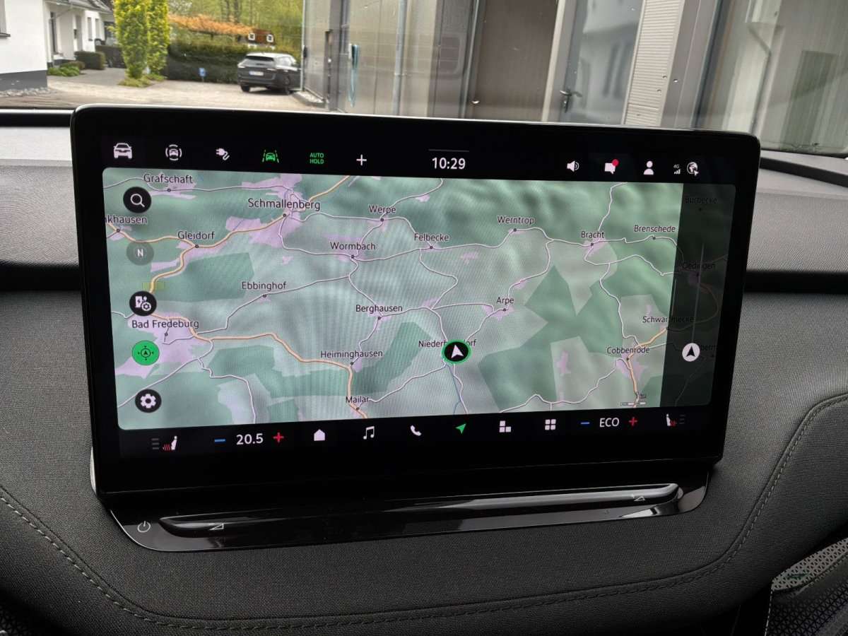 Fahrzeugbild eines Skoda ELROQ