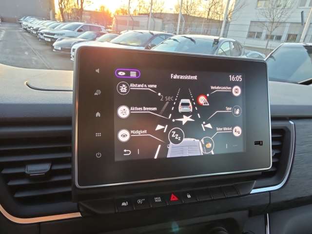 Fahrzeugbild eines Nissan Primastar