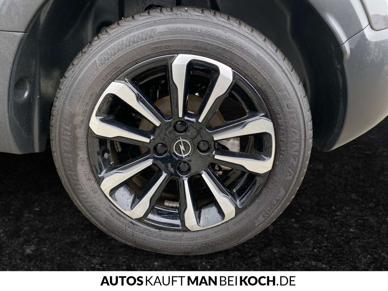 Fahrzeugbild eines Opel Crossland X