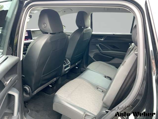 Fahrzeugbild eines Volkswagen Tayron