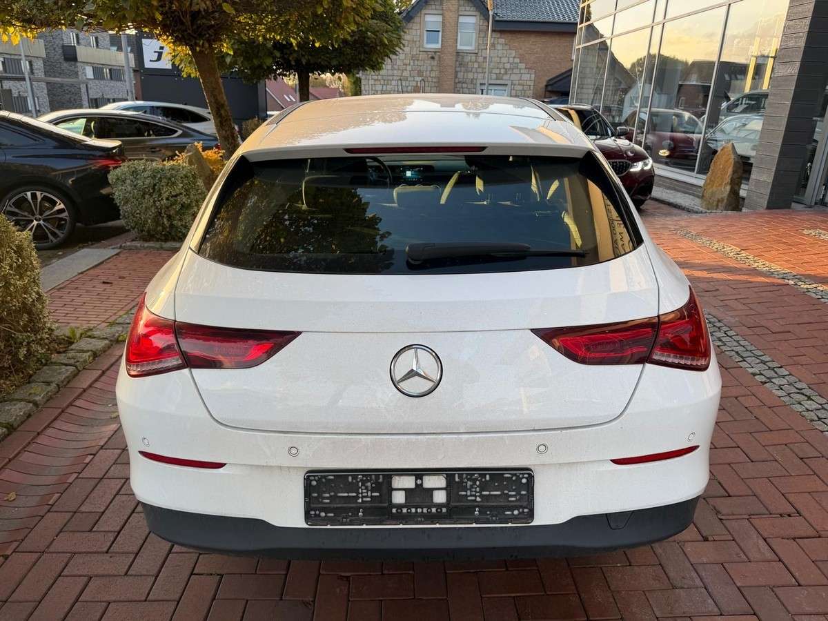 Fahrzeugbild eines Mercedes-Benz CLA