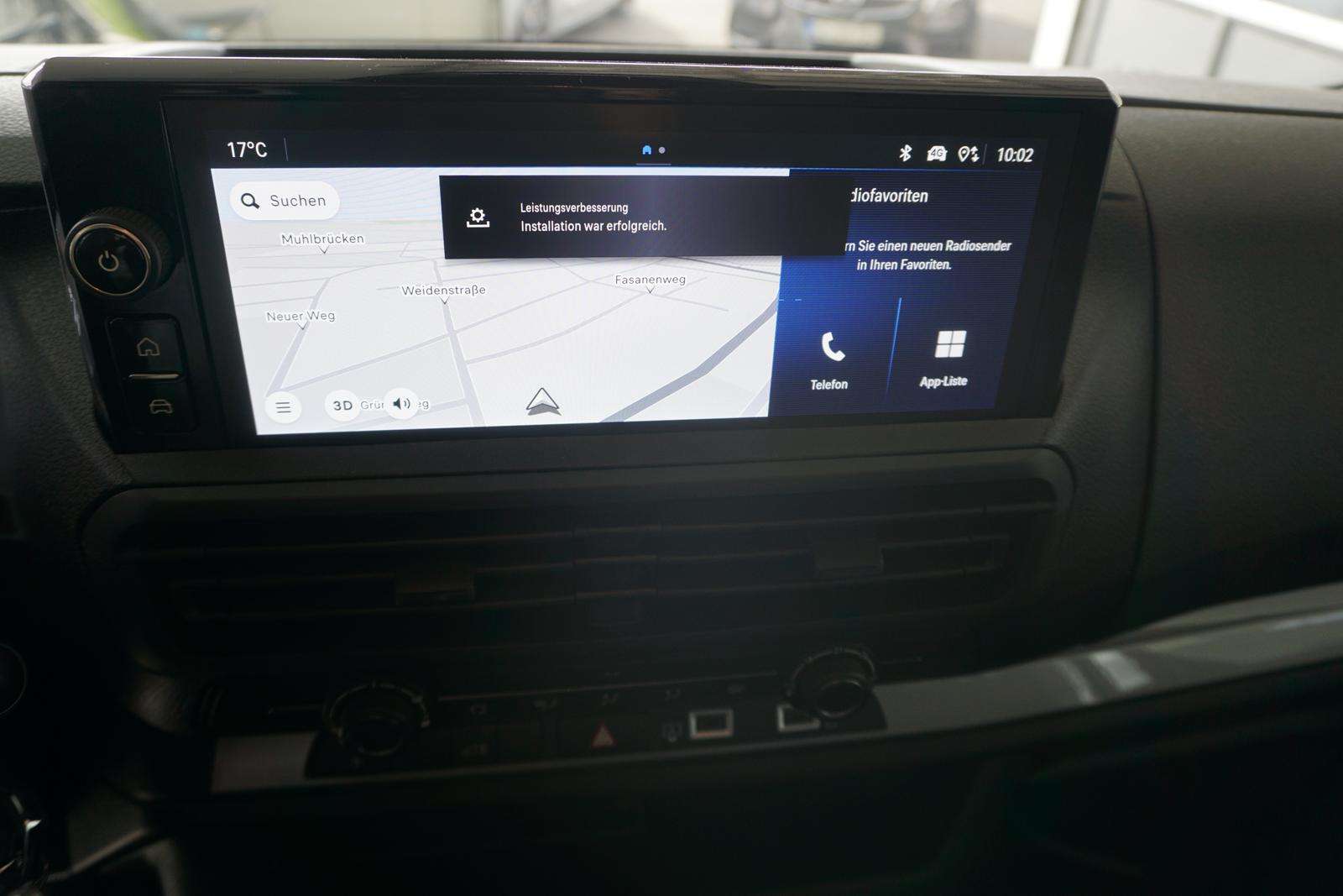 Fahrzeugbild eines Opel Vivaro