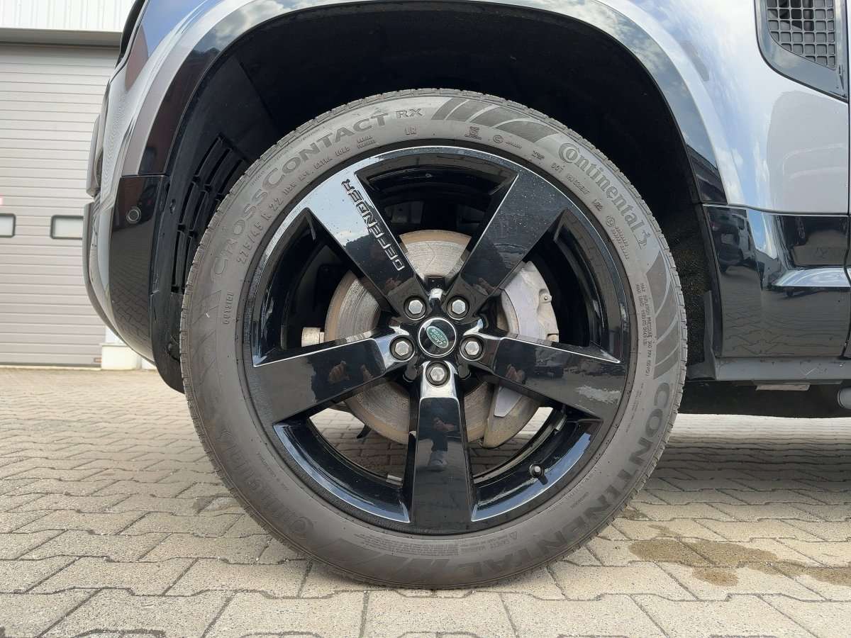 Fahrzeugbild eines Land Rover Defender