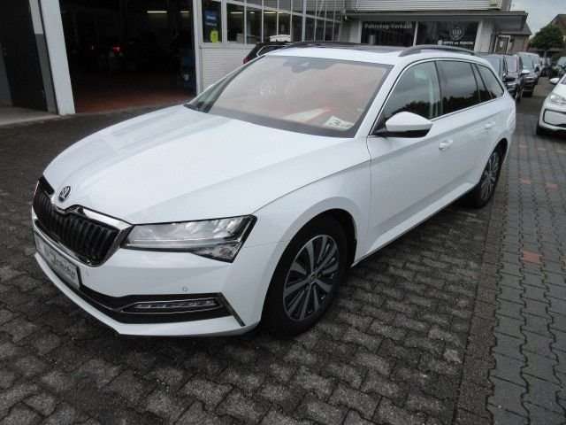 Fahrzeugbild eines Skoda Superb
