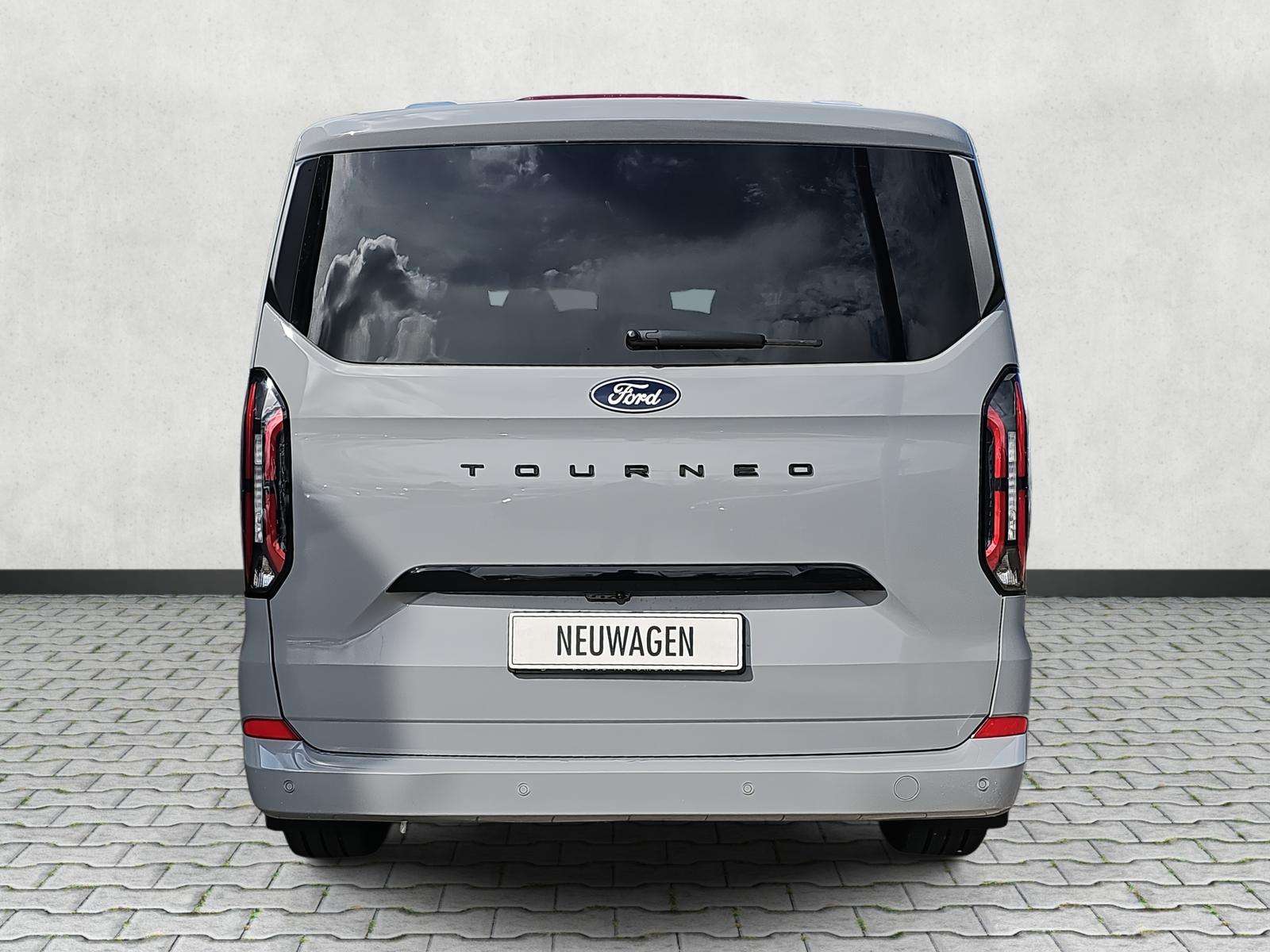 Fahrzeugbild eines Ford Tourneo Custom