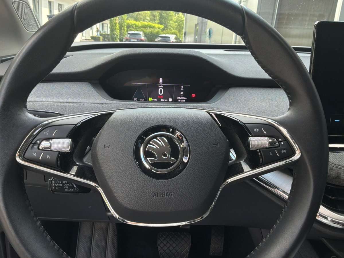 Fahrzeugbild eines Skoda ENYAQ