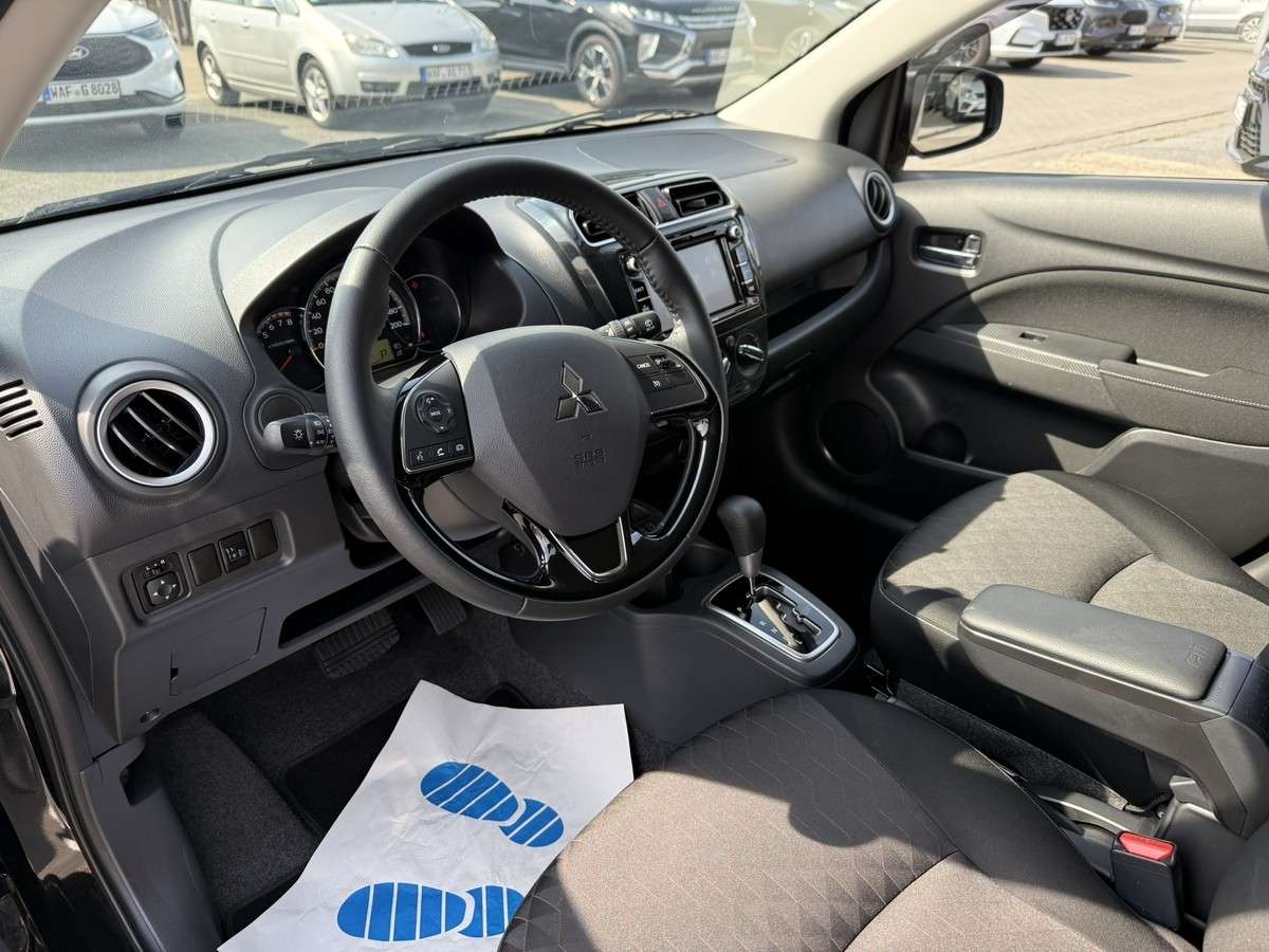 Fahrzeugbild eines Mitsubishi Space Star