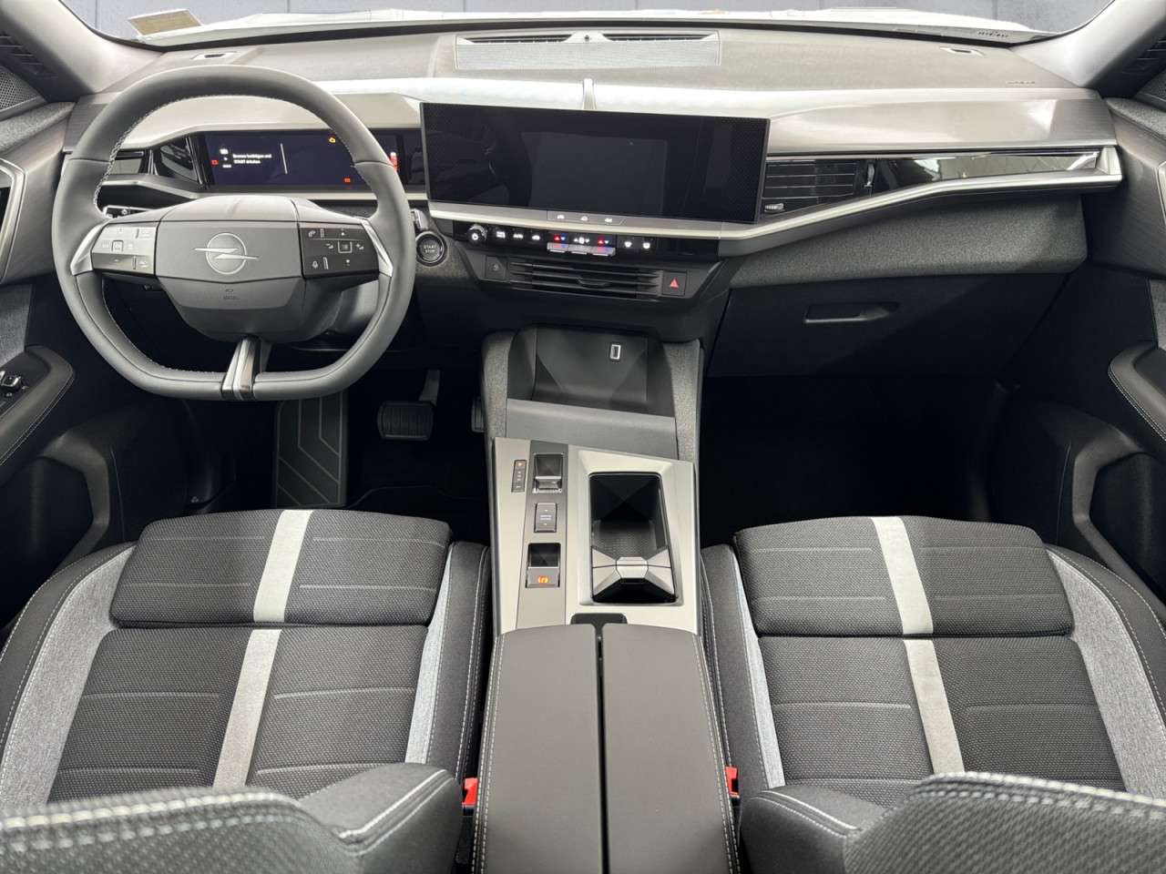 Fahrzeugbild eines Opel Grandland X