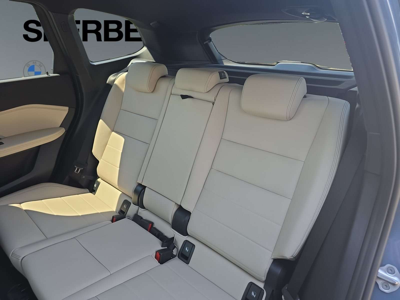 Fahrzeugbild eines BMW X1