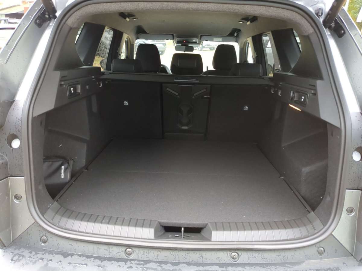 Fahrzeugbild eines Dacia Bigster