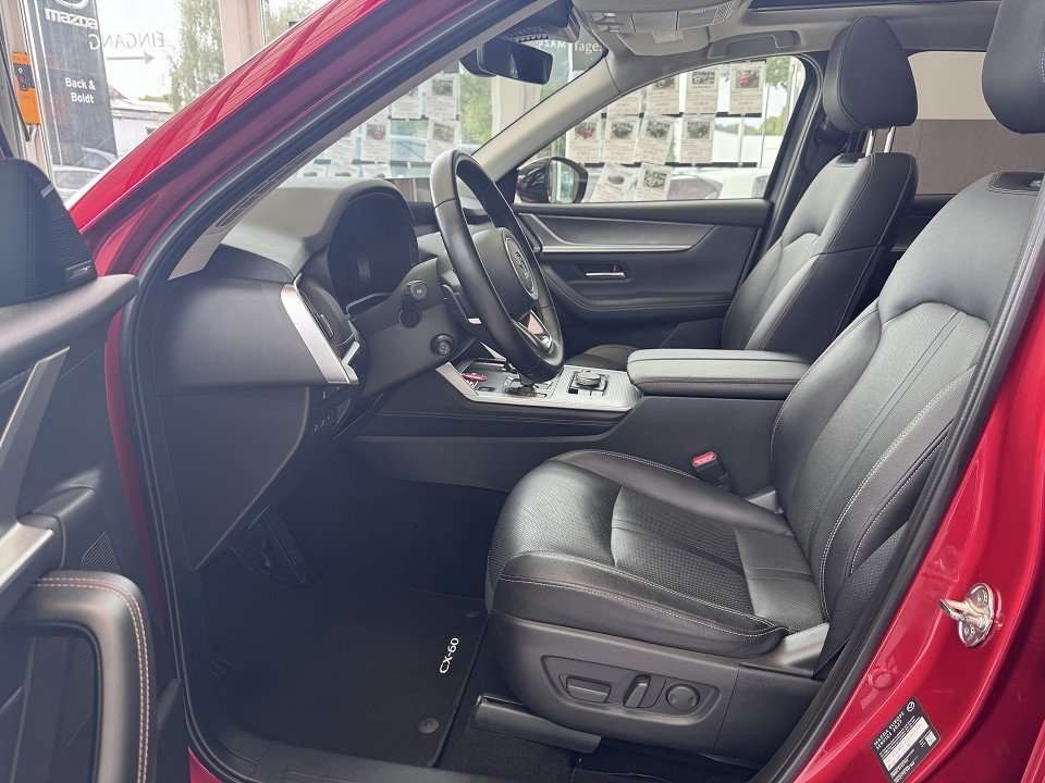 Fahrzeugbild eines Mazda CX-60