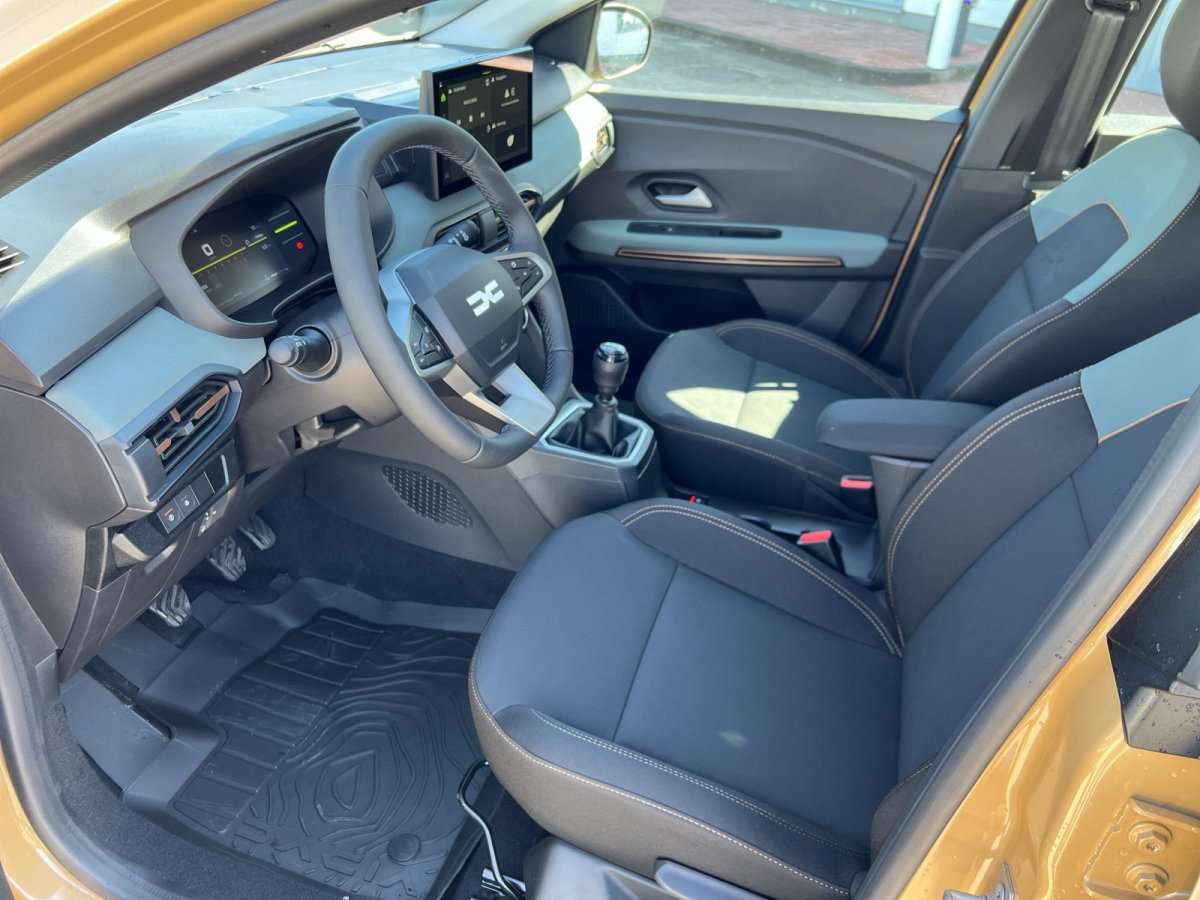 Fahrzeugbild eines Dacia Sandero