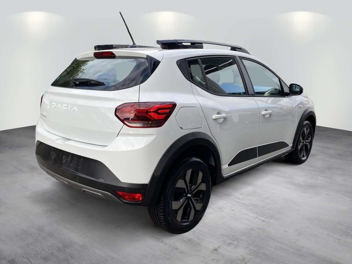 Fahrzeugbild eines Dacia Sandero