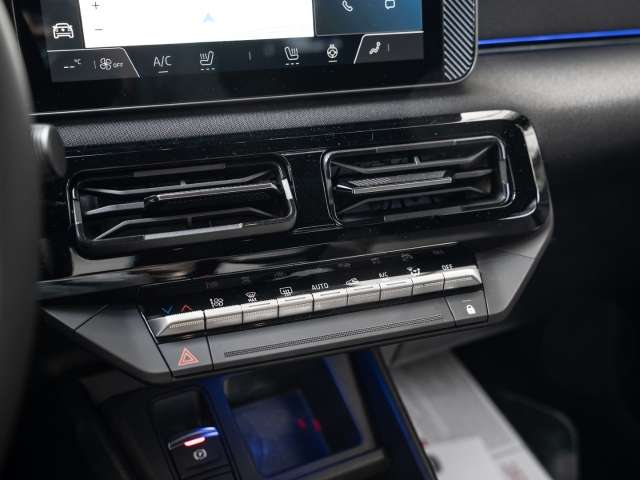 Fahrzeugbild eines Nissan Micra