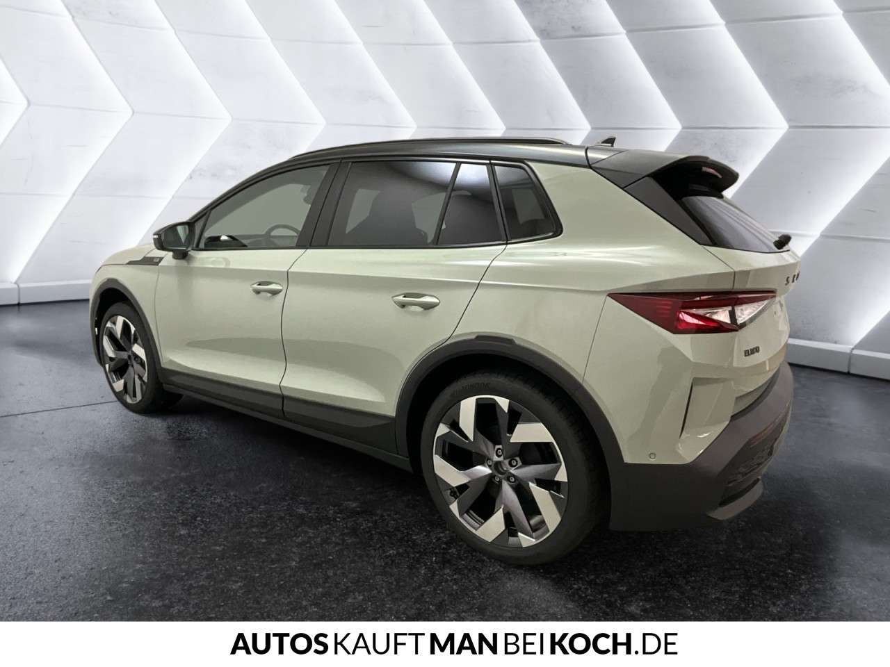 Fahrzeugbild eines Skoda ELROQ