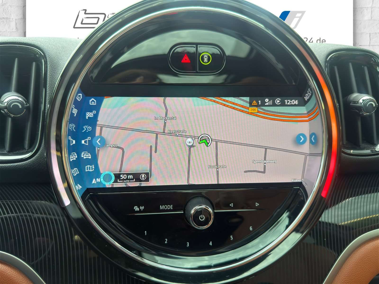Fahrzeugbild eines MINI COOPER