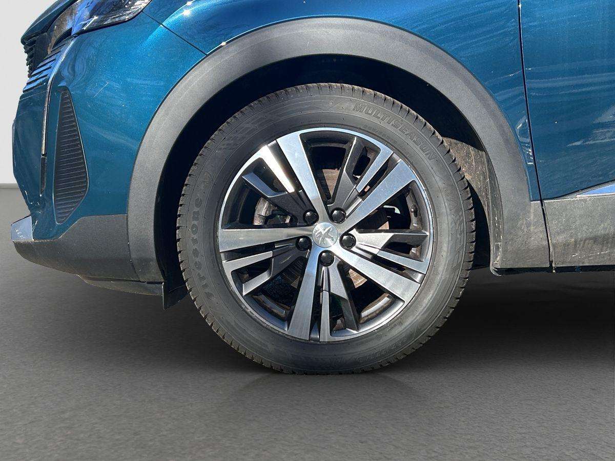 Fahrzeugbild eines Peugeot 3008
