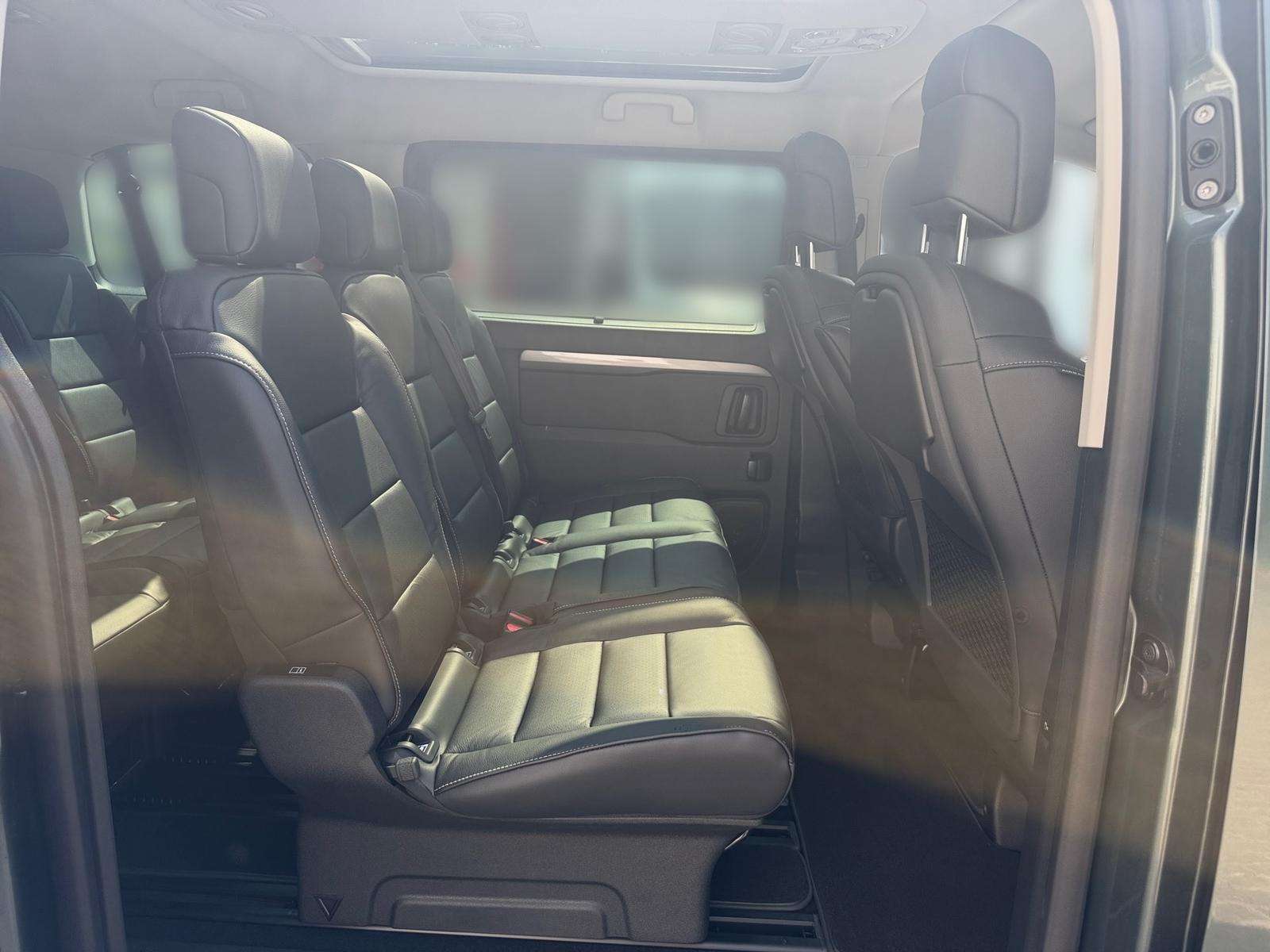 Fahrzeugbild eines Citroën SpaceTourer