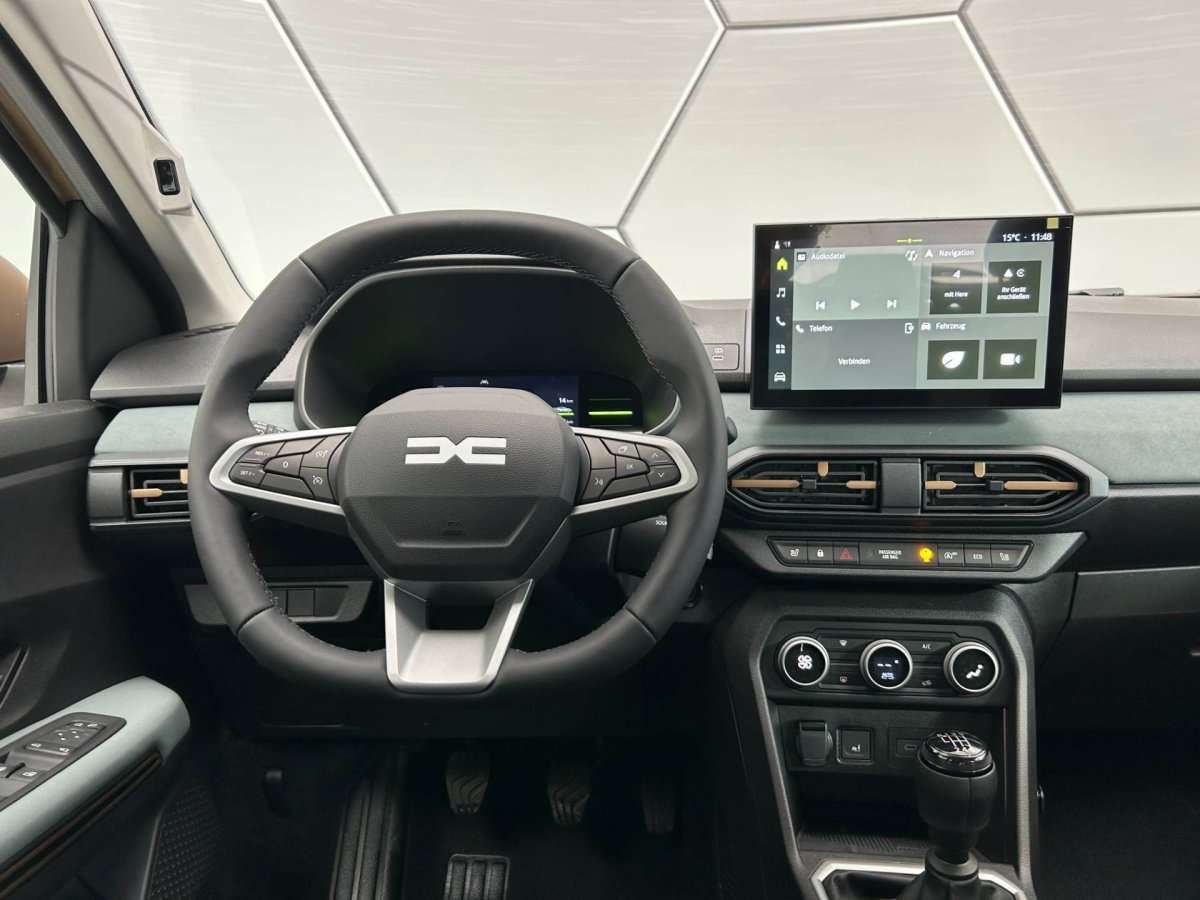 Fahrzeugbild eines Dacia Sandero